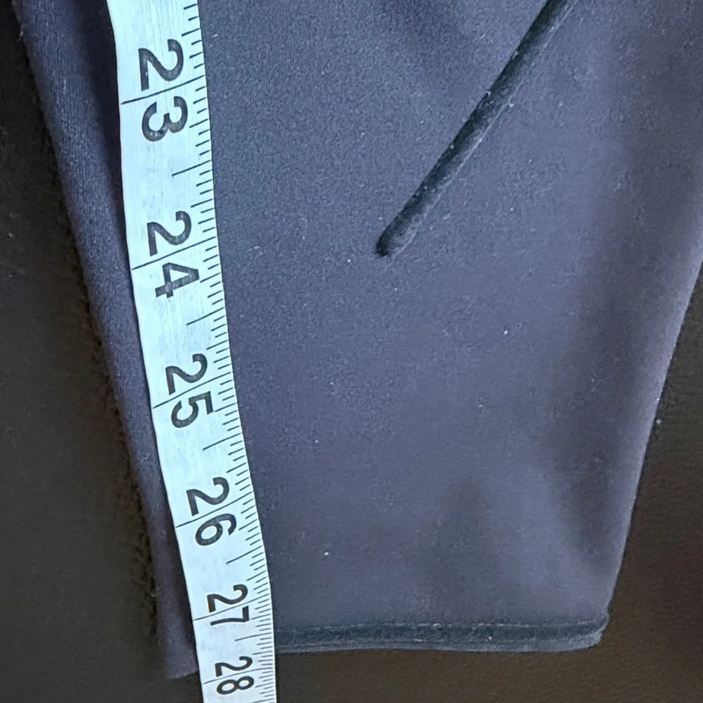 Lululemon Get in Line Super High Rise Tight 28 inch Black Legging Sz 8 - Picture 15 of 15